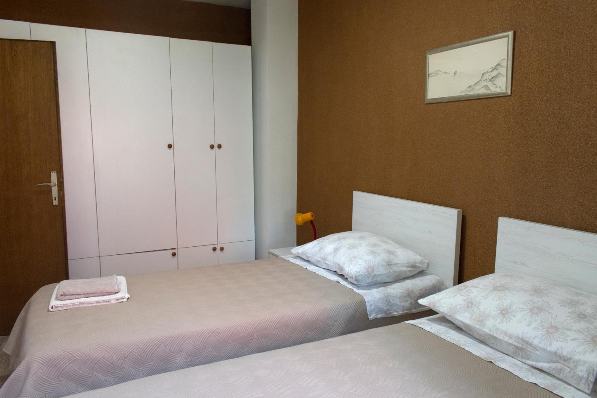 Maslina Apartments Стари Град Екстериор снимка