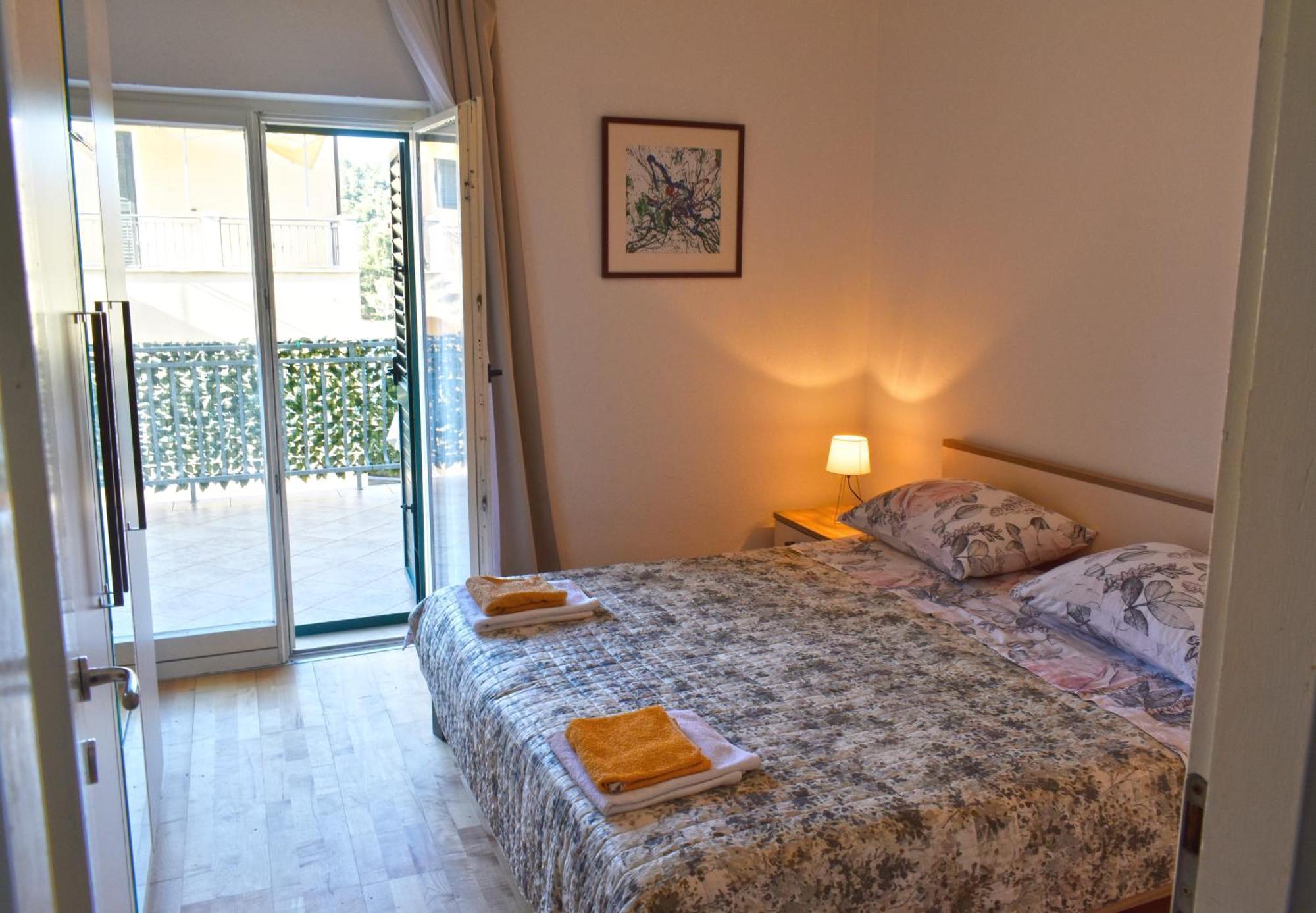 Maslina Apartments Стари Град Екстериор снимка